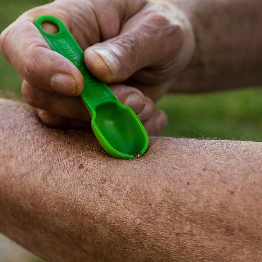 3 lightweight tick remover spoons with handy guide and carabiner for safe, easy removal.